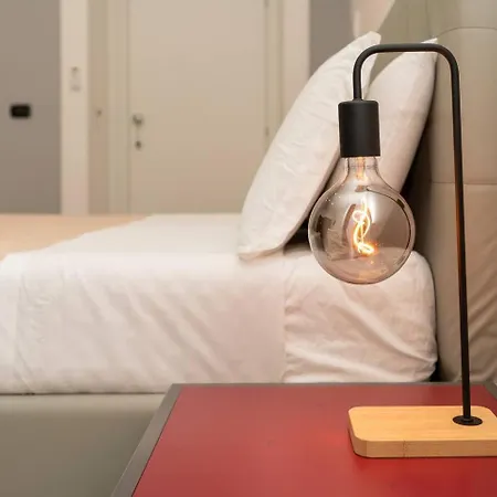 ベッド・アンド・ブレックファスト La Piazza 4*