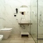 La Piazza 4*