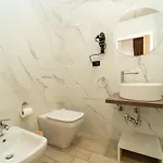 La Piazza Couette-café 4*