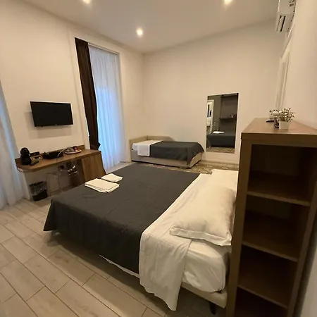 La Piazza Bed & Breakfast